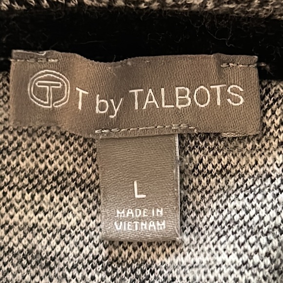 T by Talbots Cowl Neck Activewear Top Size Large - Picture 9 of 10